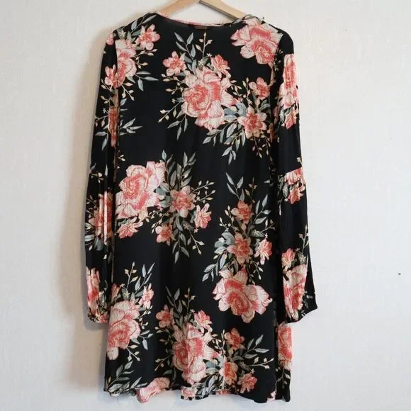 BILLABONG Just Like Us Black Floral lace up long sleeve    Mini Dress size S - Picture 9 of 13